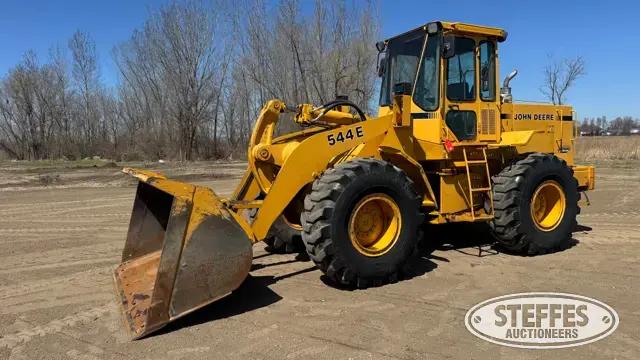 1992 John Deere 544E