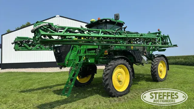 2015 John Deere R4030