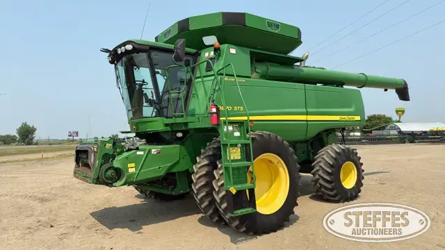2011 John Deere 9870