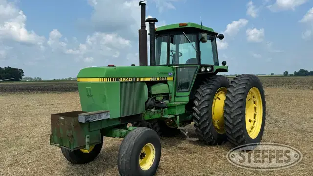 1979 John Deere 4640