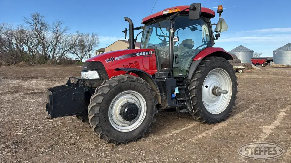 2014 Case IH Maxxum 140 MFWD Tractor