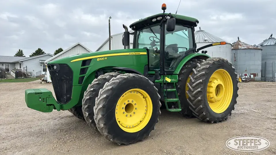 2010 John Deere 8320R MFWD Tractor
