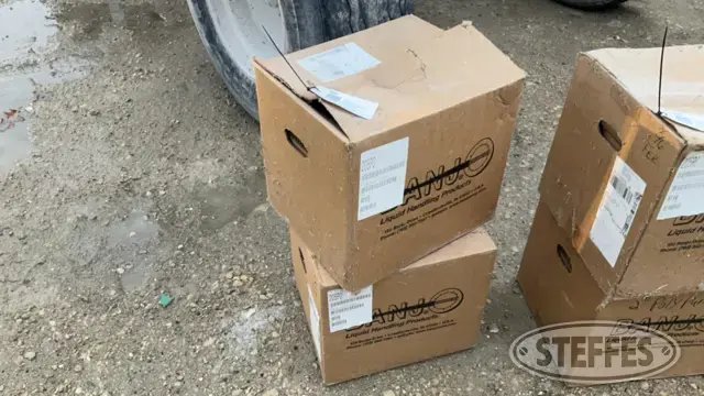 (2) Banjo 205PO