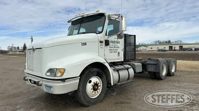 2003 International 9100i