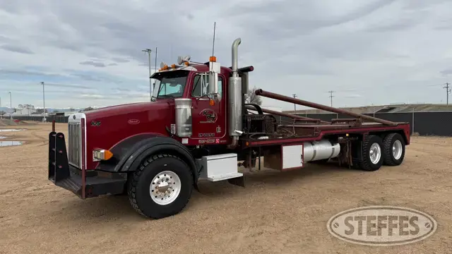 2004 Peterbilt 357