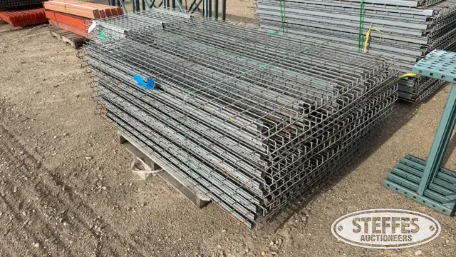 Approx. (14) wire decking