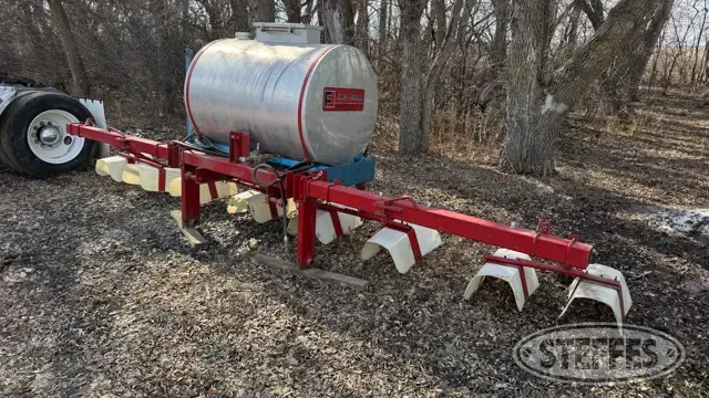 Shop-built band sprayer