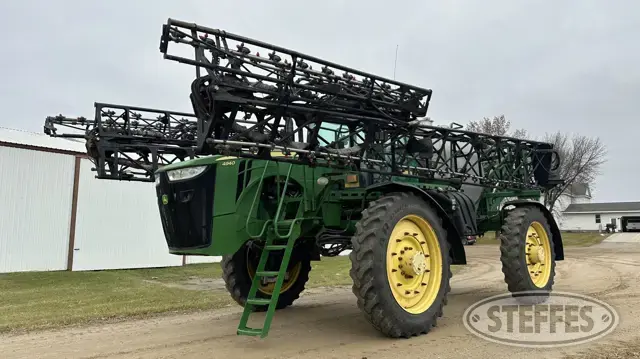 2013 John Deere 4940