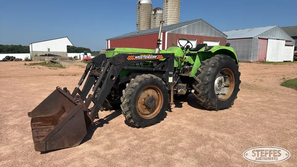 1982 Deutz Fahr 7007 MFWD Tractor