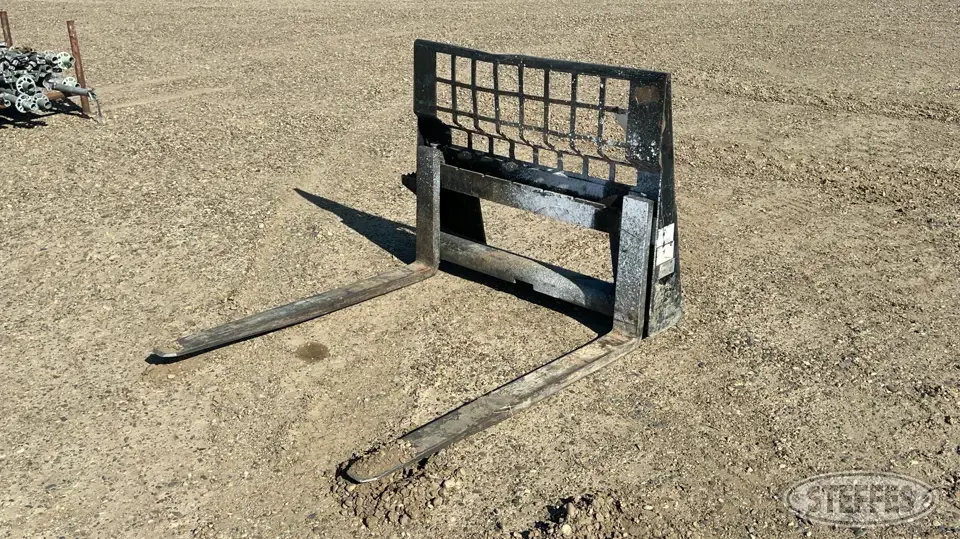 CAT 351-9371 Skid Steer Fork