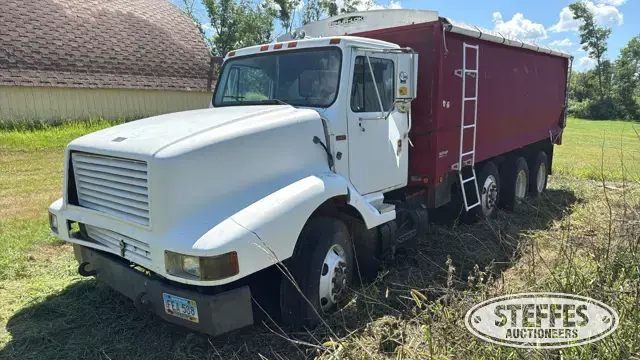 International 8300
