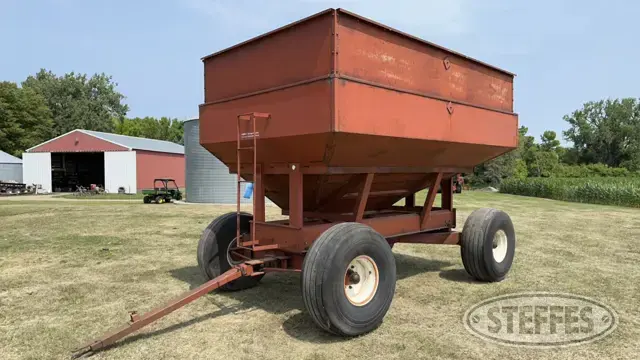 M&W Little Red Wagon