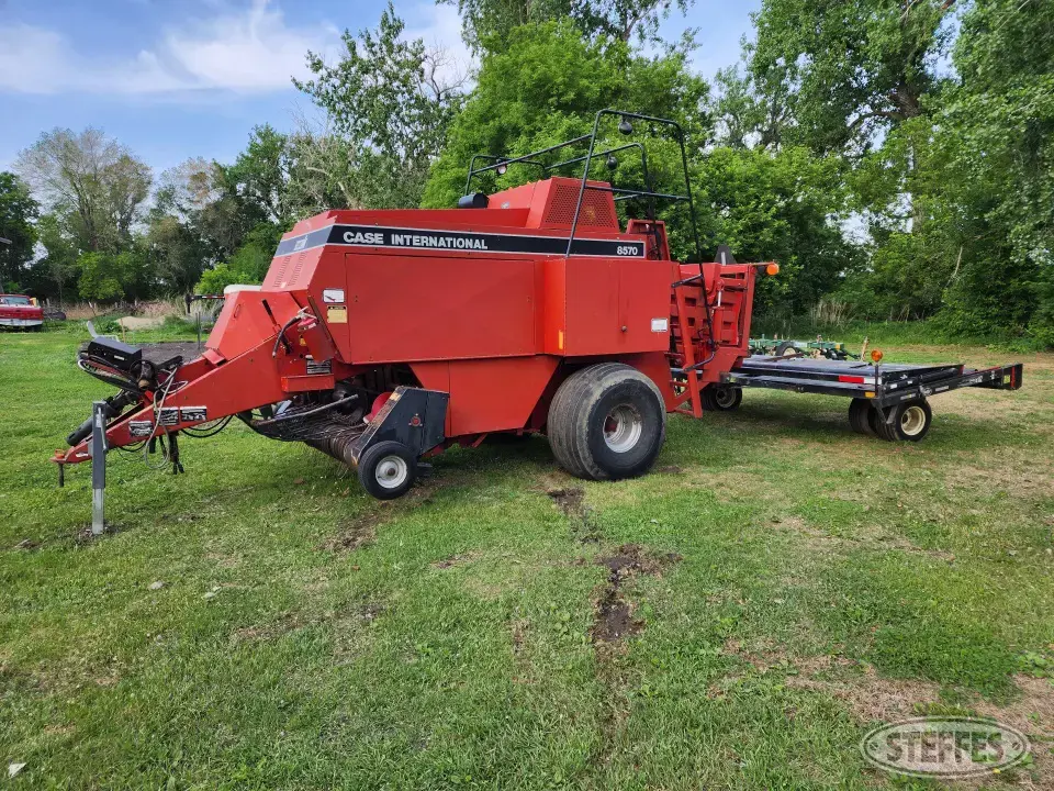 1992 Case IH 8570 Square Baler