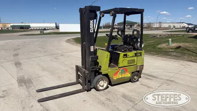 Clark GCX 15E