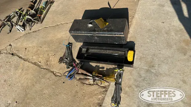 Toolbox w/contents