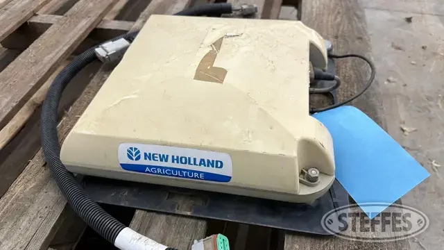 New Holland 252