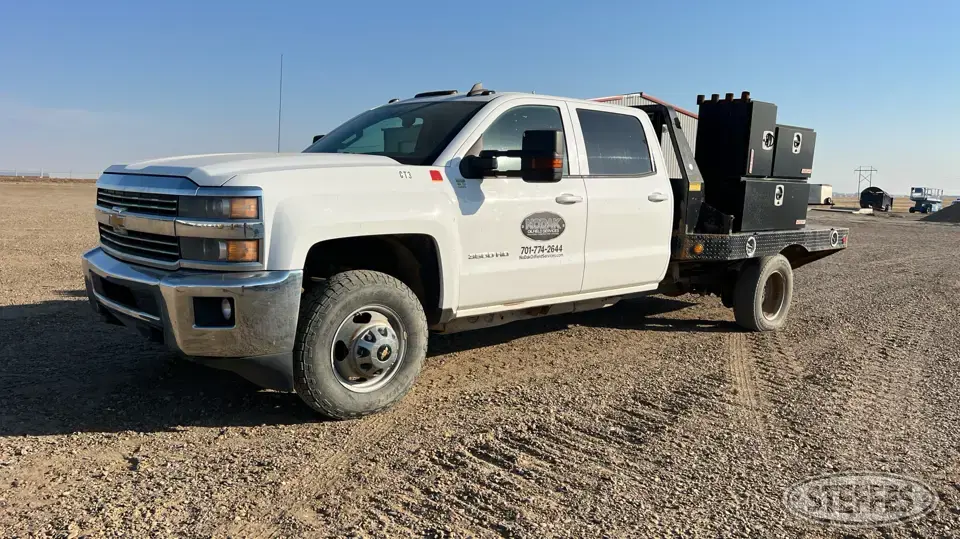 2015 Chevrolet Silverado 3500HD LT 1 Ton Pickup