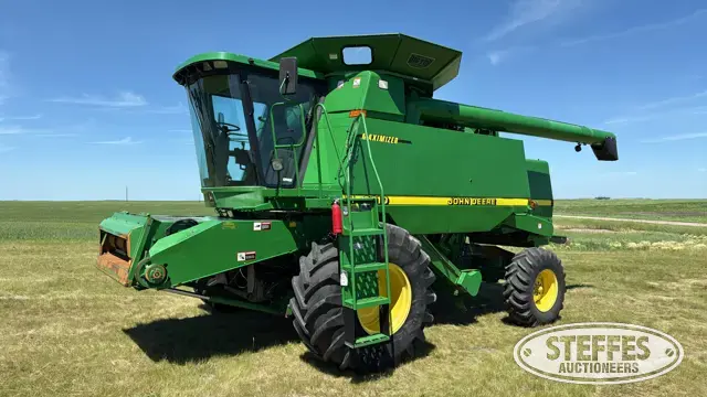1998 John Deere 9610 Maximizer