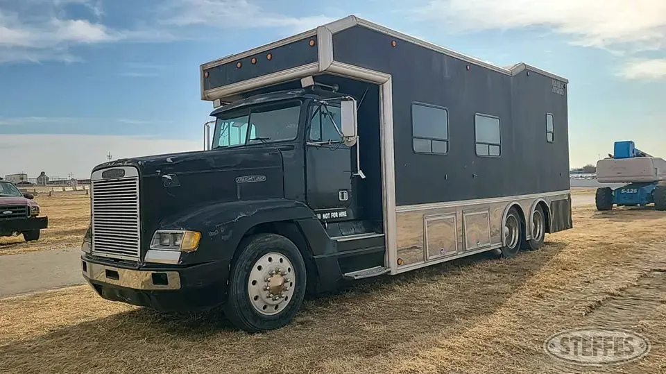 1989 Freightliner FLD120 Motorhome