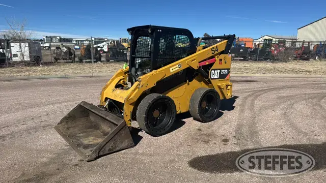 2017 CAT 272D2