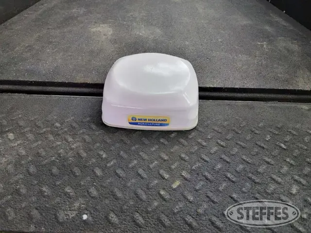 2022 New Holland 392