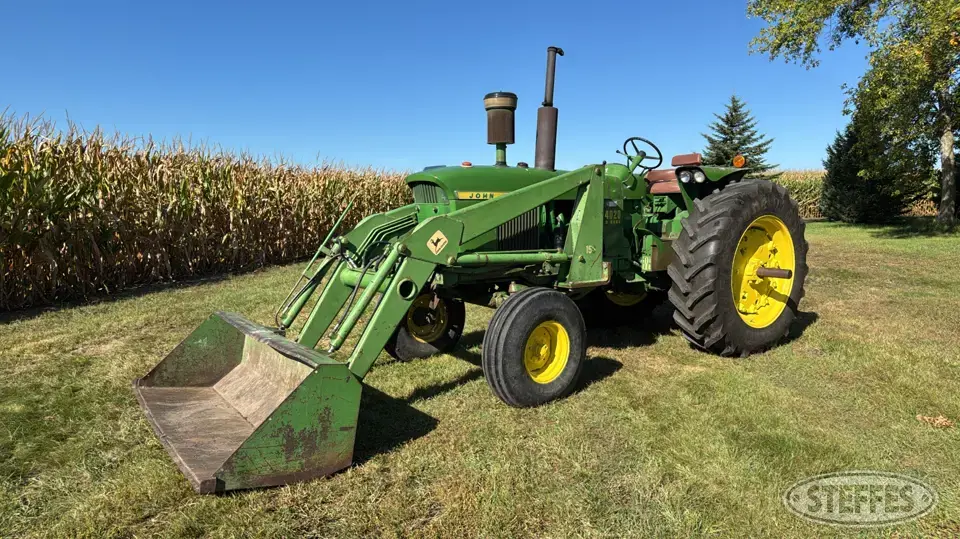 1966 John Deere 4020 2WD Tractor