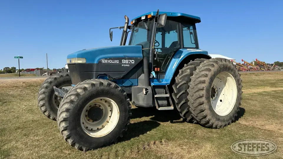 1997 Ford New Holland 8670 MFWD Tractor