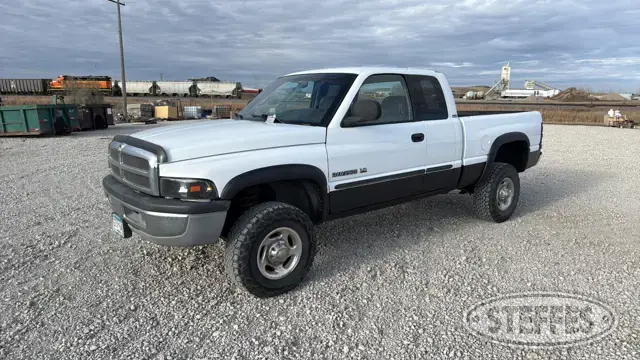 2001 Dodge 2500 Laramie SLT