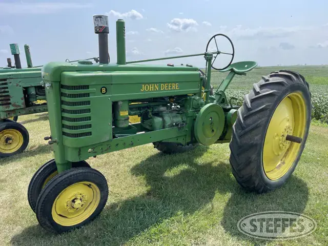 1939 John Deere B