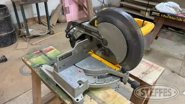 DeWalt DW705