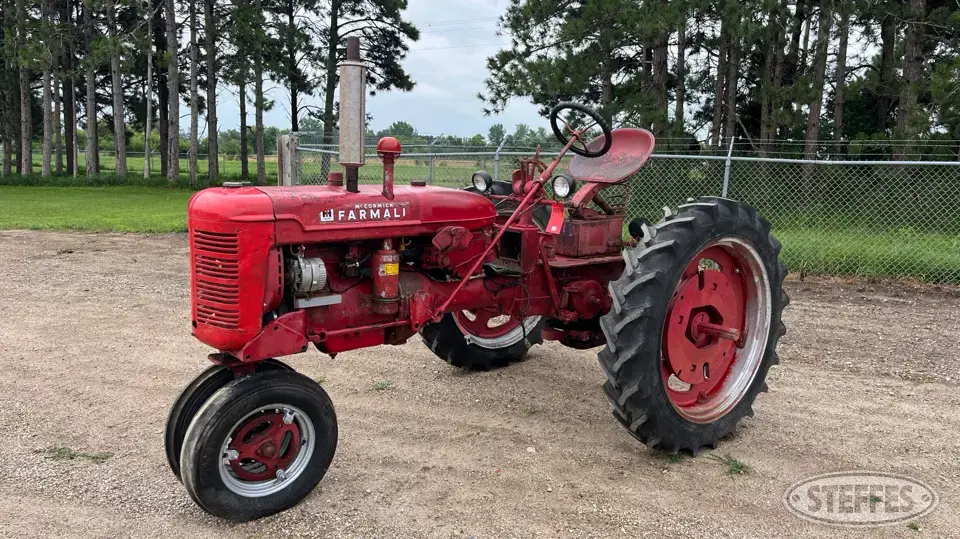 1950 Farmall C 2WD Tractor