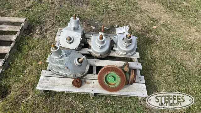 John Deere combine parts