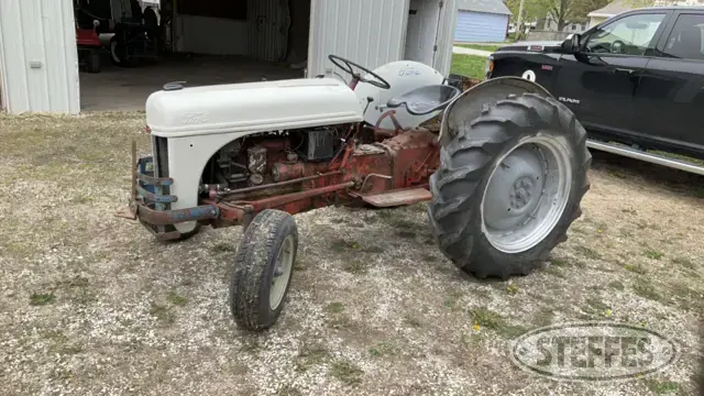 Ford 8N