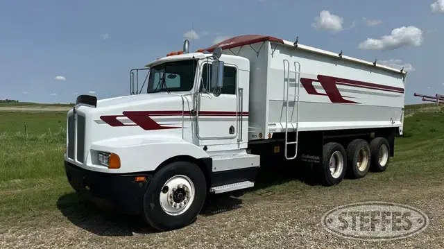 1989 Kenworth T400