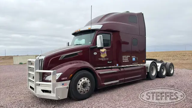 2022 Peterbilt 579