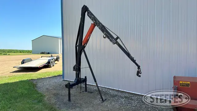Shop-built 3 pt. hyd. hoist