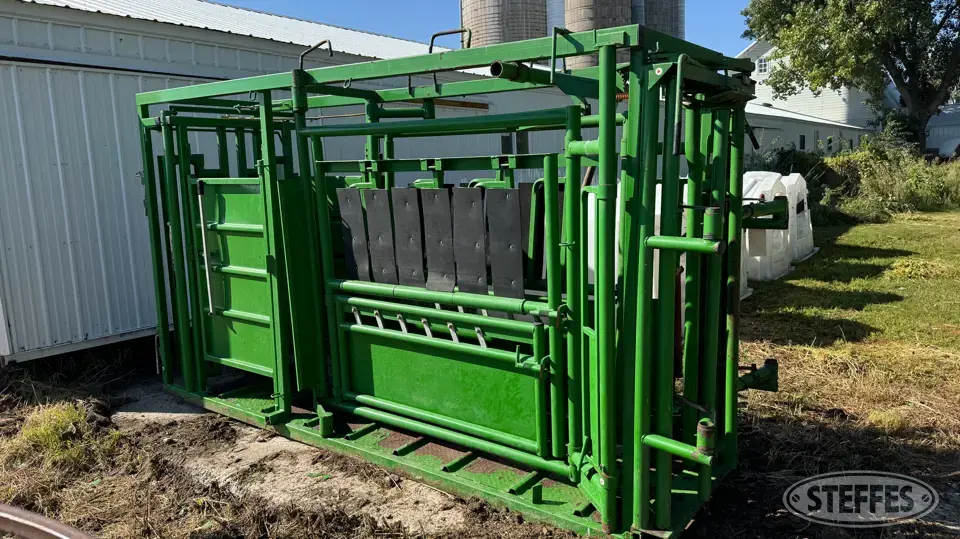 Real Industries Ltd. squeeze chute