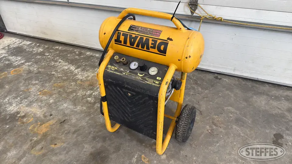 DeWalt Air Compressor