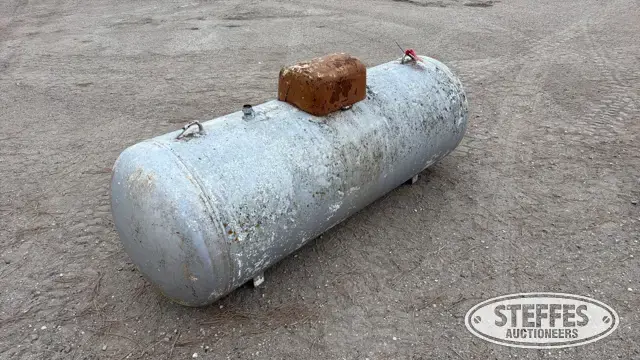 250 gal. propane tank