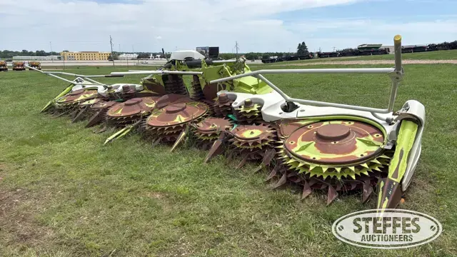 2017 Claas Orbis 900