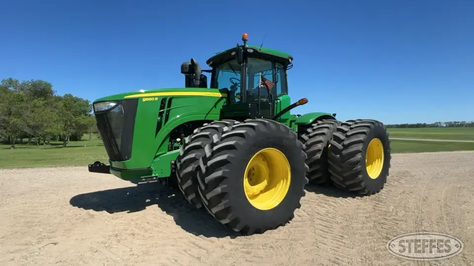 2014 John Deere 9560R 4WD Tractor