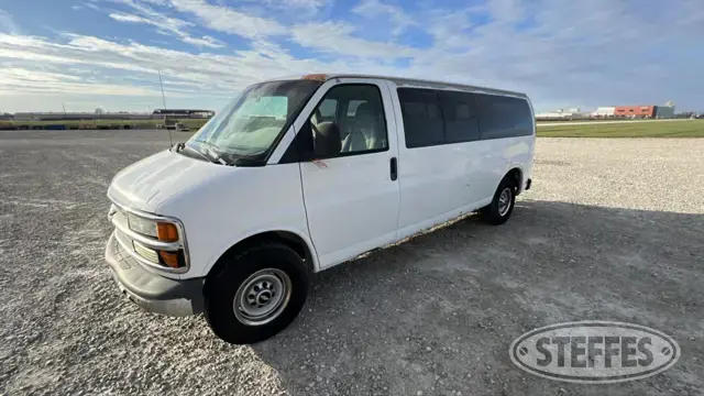 2001 Chevrolet Express 3500
