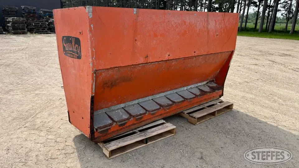 Smidley Feeders and Bunk