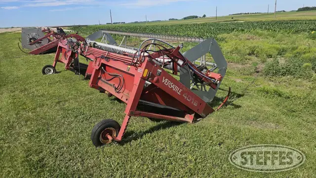(2) Versatile 4018