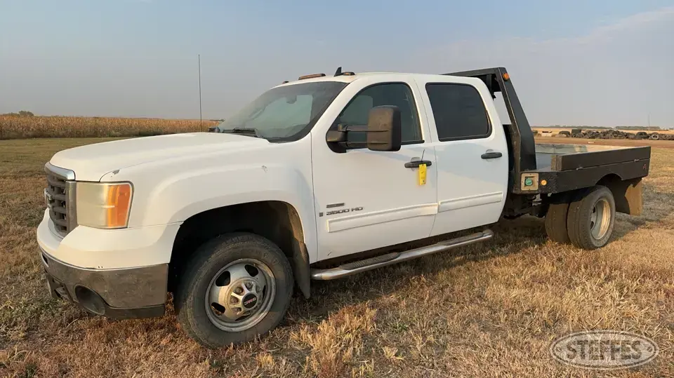 2008 GMC Sierra 3500HD SLT 1 Ton Pickup