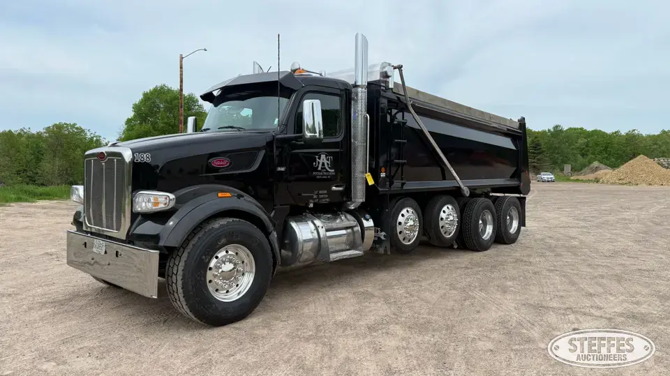 2023 Peterbilt 567 Dump Truck