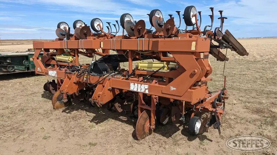 H&S Row Crop Cultivator