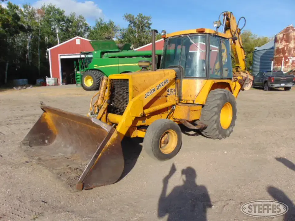 1985 John Deere 410B Loader Backhoe