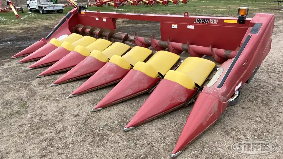 2010 Case IH 2608 Corn Head