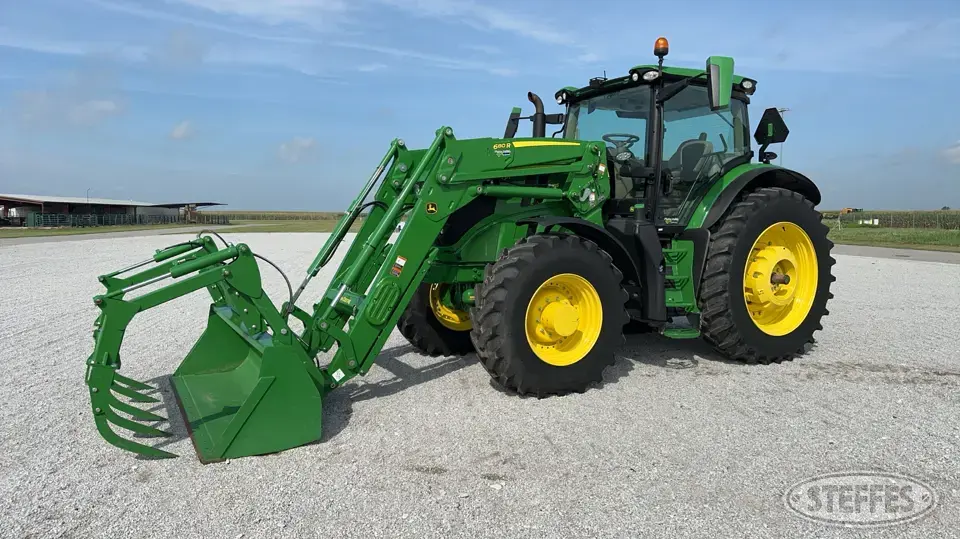 2022 John Deere 6R 195 MFWD Tractor